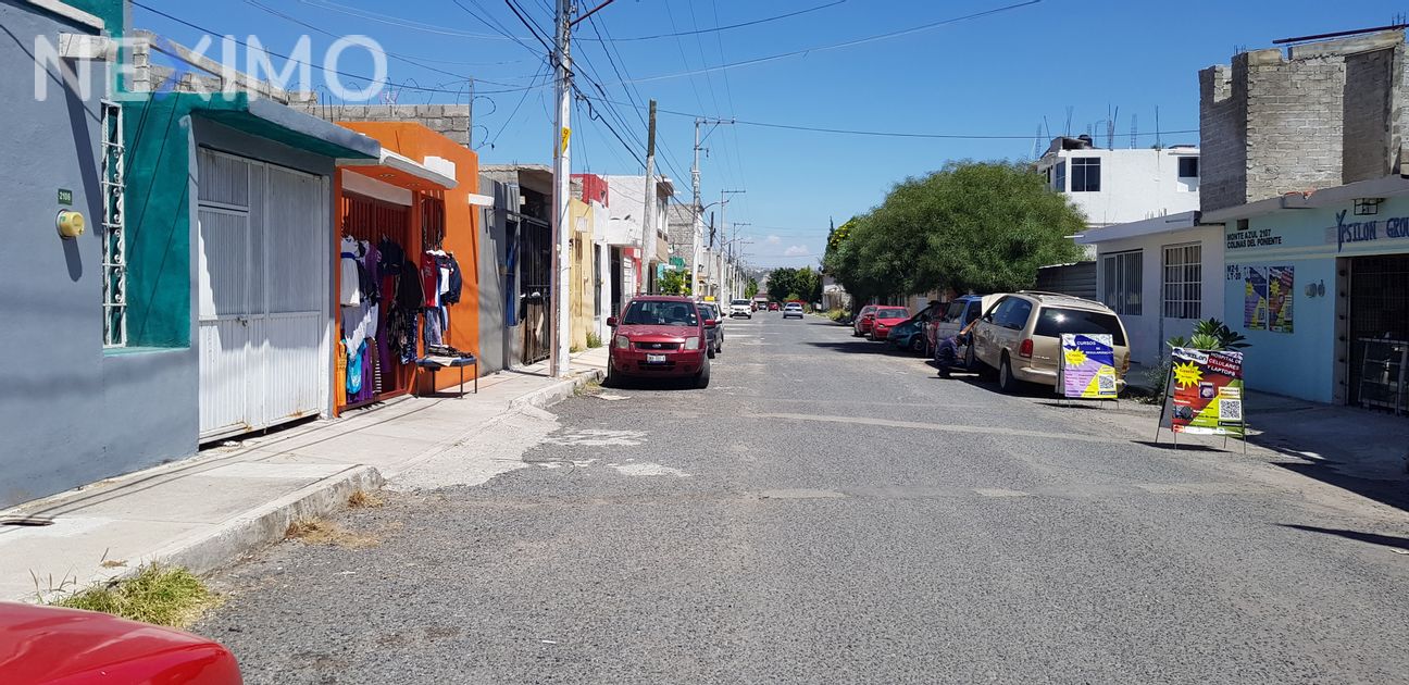 Casa en Venta en Colinas del Poniente, Querétaro, Querétaro | NEX-23092