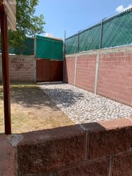 NEX-182814 - Casa en Renta, con 3 recamaras, con 2 baños, con 1 medio baño, con 300 m2 de construcción en La Moraleja, CP 42064, Hidalgo.