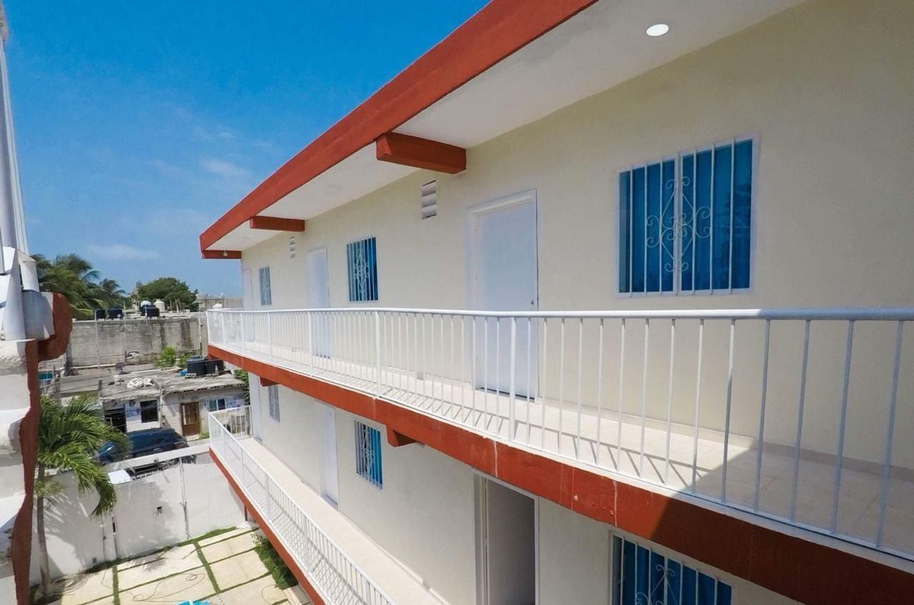 Se vende edificio de quince departamentos en Playa del Carmen