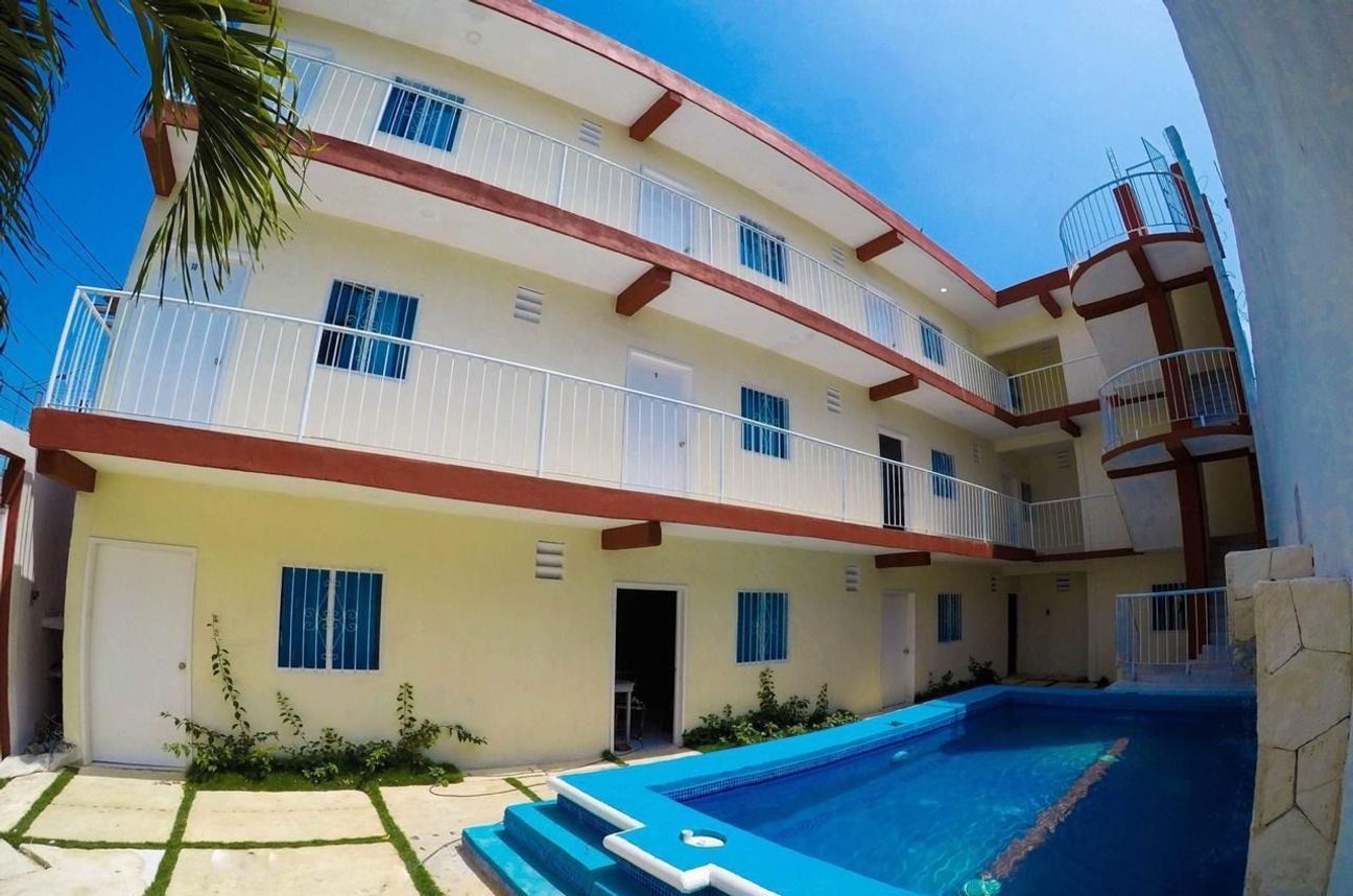 Se vende edificio de quince departamentos en Playa del Carmen